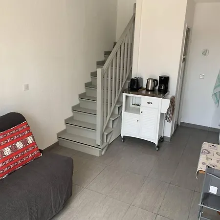 Apartment Securisee Avec Piscine, T2 Duplex, Parking Prive, Climatisation