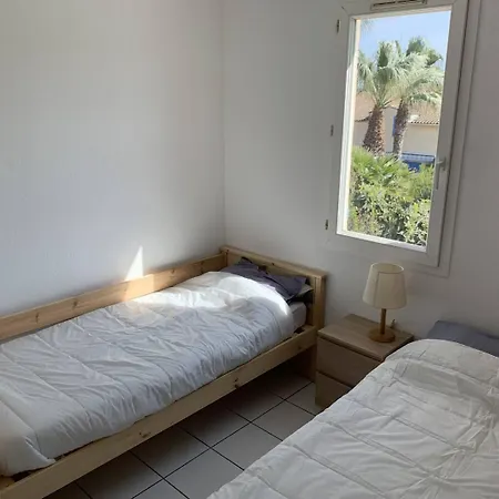 Securisee Avec Piscine, T2 Duplex, Parking Prive, Climatisation 公寓 滨海拉塞讷